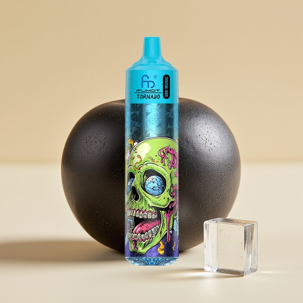 Fumot RandM Tornado 30000 Puffs Jednokratni Vape Crni Led 30mL 5% Nikotina 600mAh